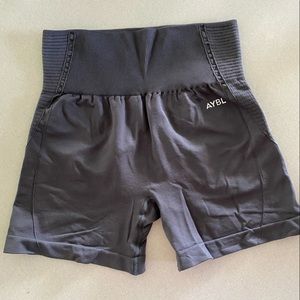 Aybl balance seamless shorts